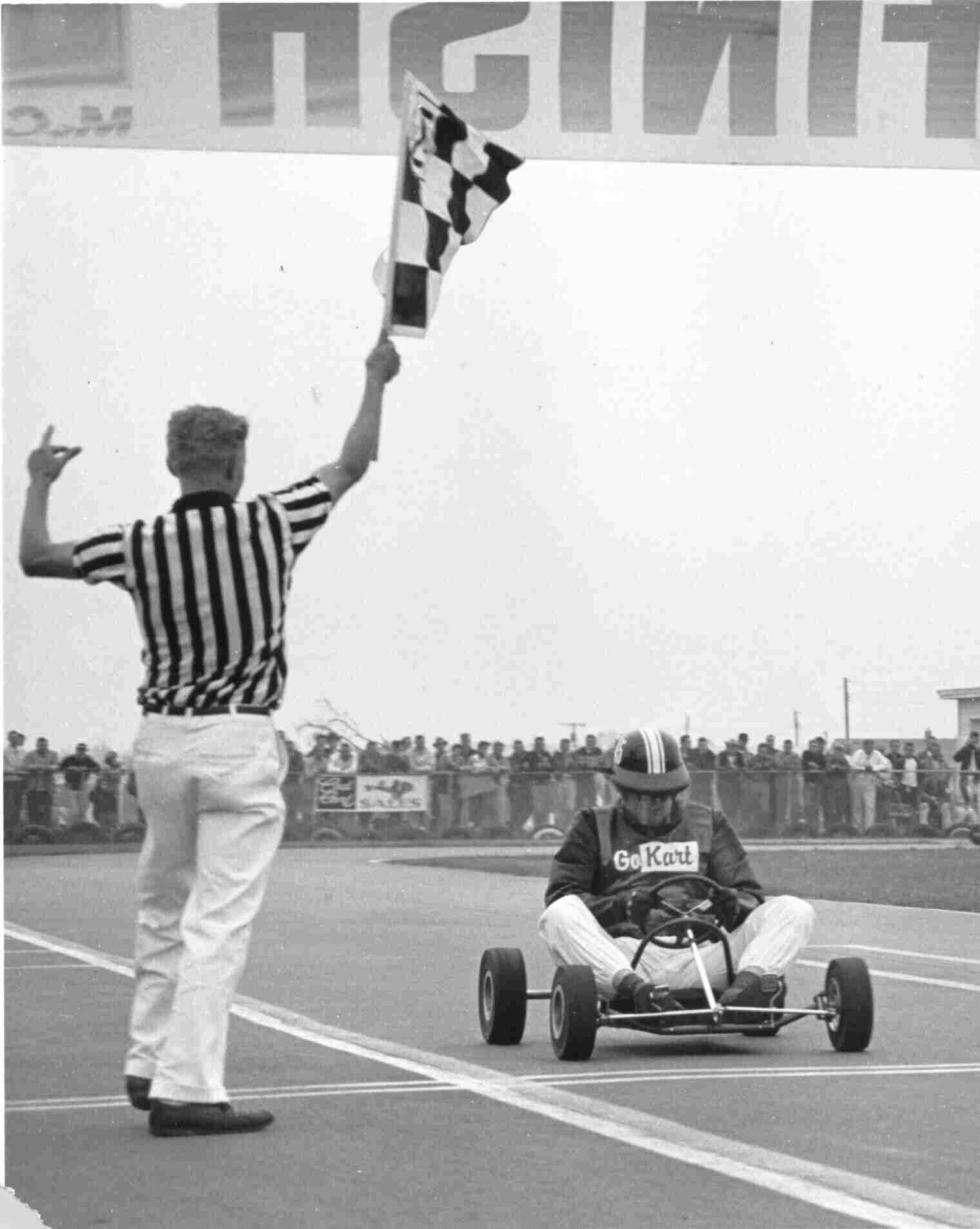File:Senior Go Karts.jpg - Wikimedia Commons